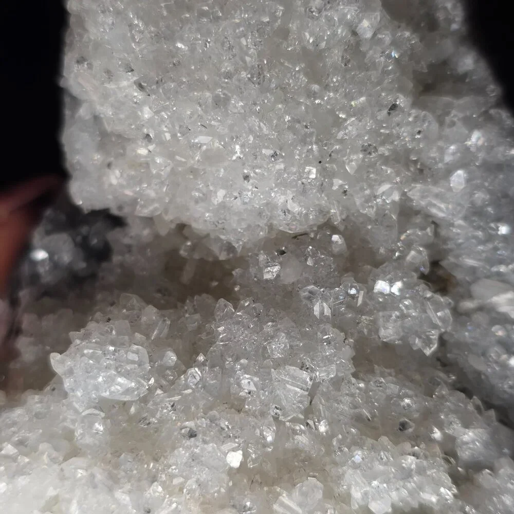 2lb Crystal Specimen - Picture 2 of 2